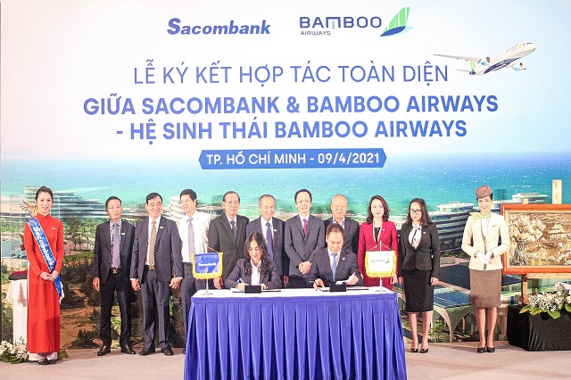 Bamboo Airways và Sacombank tiến hành ký kết hợp tác toàn diện