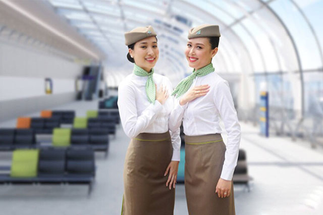 Đồng phục ấn tượng của tiếp viên hàng không Bamboo Airways